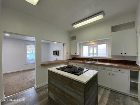 418 S Division St, Kellogg, ID 83837 photo 5