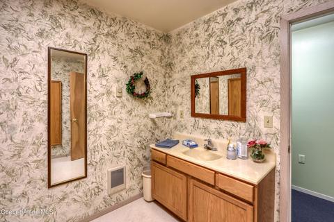 1024 Sagle Rd, Sagle, ID 83860 photo 21