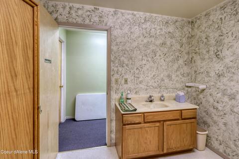 1024 Sagle Rd, Sagle, ID 83860 photo 23