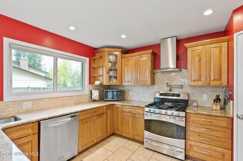 4044 Evergreen Dr, Post Falls, ID 83854 photo 12