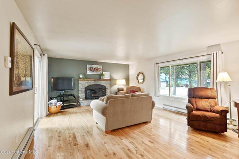 4044 Evergreen Dr, Post Falls, ID 83854 photo 4