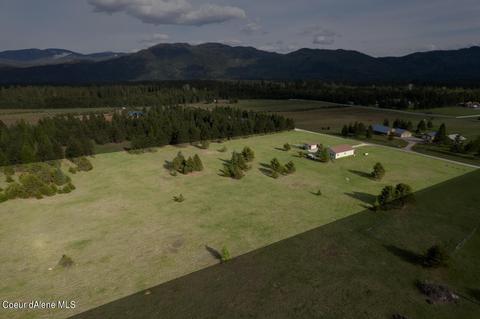347 Doe Rd, Naples, ID 83847 photo 3
