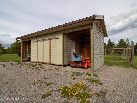 347 Doe Rd, Naples, ID 83847 photo 23