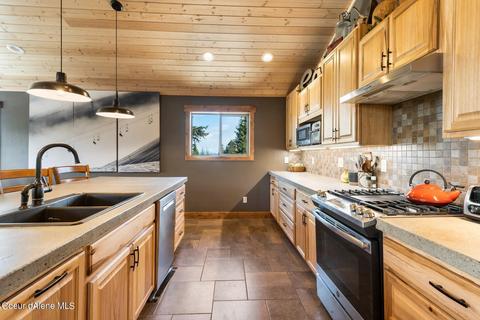 35 Avalanche Rd, Sandpoint, ID 83864 photo 14