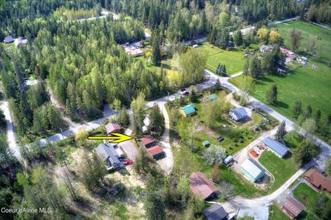 817 Upland Dr, Sandpoint, ID 83864 photo 3