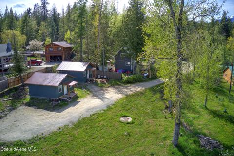 817 Upland Dr, Sandpoint, ID 83864 photo 2