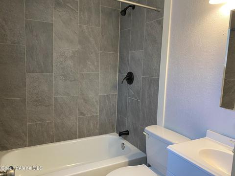 817 Upland Dr, Sandpoint, ID 83864 photo 10
