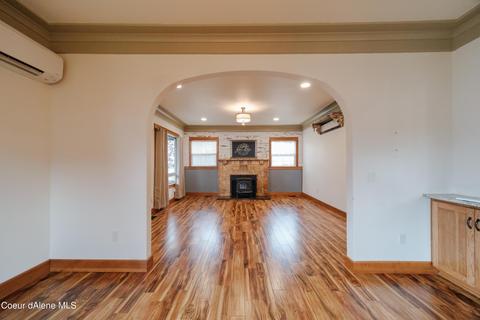 327 E Jackson Ave, Priest River, ID 83856 photo 5
