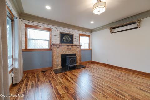 327 E Jackson Ave, Priest River, ID 83856 photo 4
