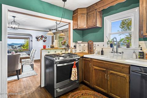 115 E Main St, Hope, ID 83836 photo 14