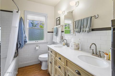 115 E Main St, Hope, ID 83836 photo 21