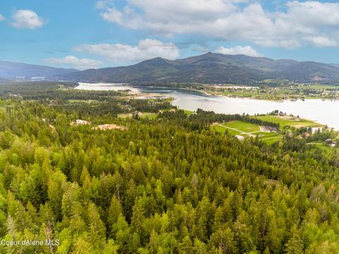 468 Hillcrest Dr, Sagle, ID 83860 photo 4