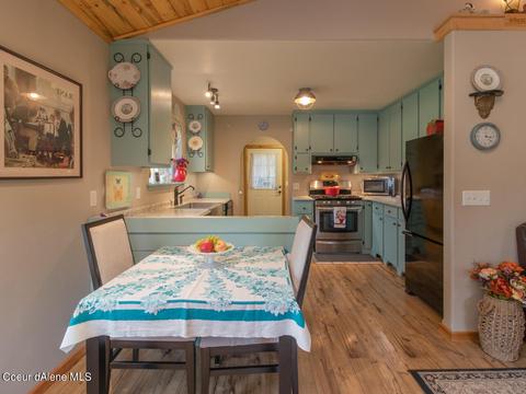787 Mountain Meadows Rd, Naples, ID 83847 photo 16