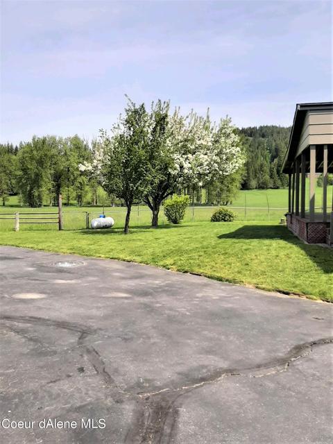 2095 Sagle Rd, Sagle, ID 83860 photo 3
