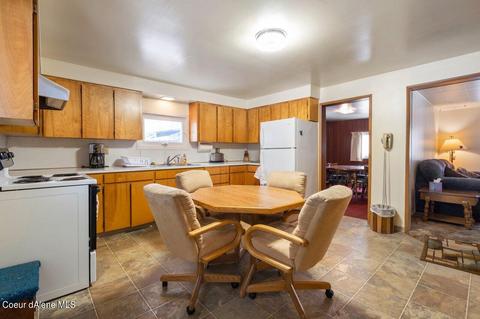 607 A St, Pinehurst, ID 83850 photo 10