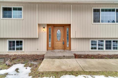 710 E 17th Ave, Post Falls, ID 83854 photo 2