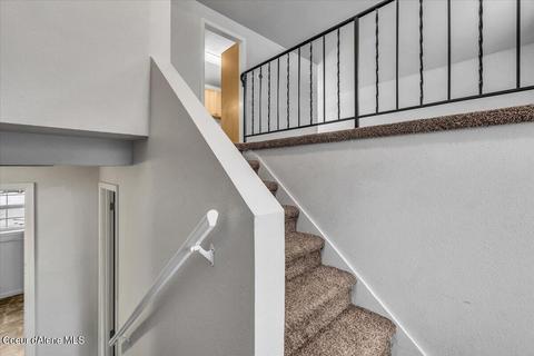 710 E 17th Ave, Post Falls, ID 83854 photo 4