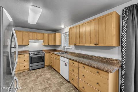 710 E 17th Ave, Post Falls, ID 83854 photo 9