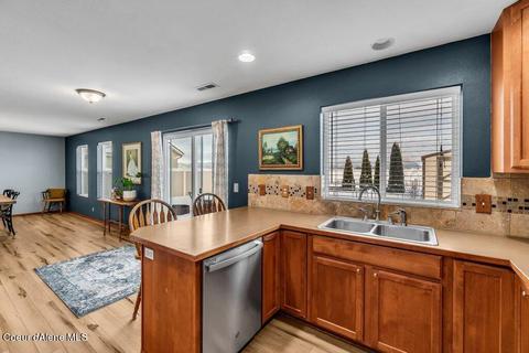 1883 E Warm Springs Ave, Post Falls, ID 83854 photo 10
