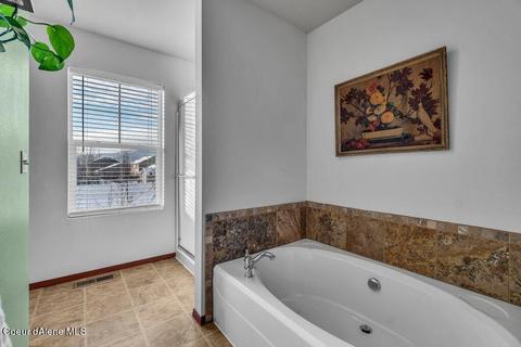 1883 E Warm Springs Ave, Post Falls, ID 83854 photo 16