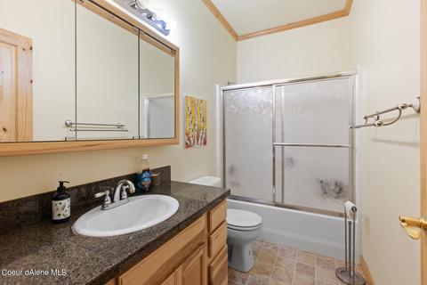 2 Brady Ln, Pinehurst, ID 83850 photo 18