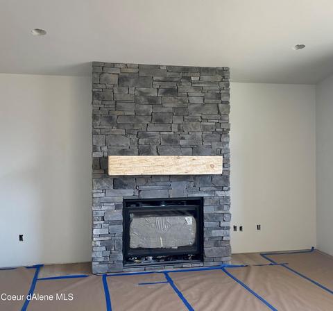 8136 W Splitrail Ave, Rathdrum, ID 83858 photo 3