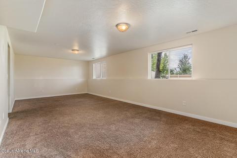 2654 N Sparrow Loop, Post Falls, ID 83854 photo 12