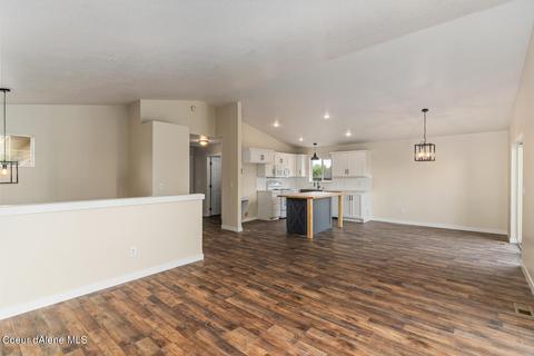 2654 N Sparrow Loop, Post Falls, ID 83854 photo 7