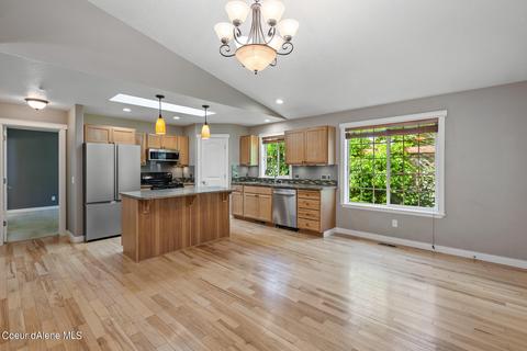 213 S Sandpiper Loop, Post Falls, ID 83854 photo 9