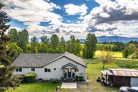 1277 Upland Dr, Sandpoint, ID 83864 photo 4