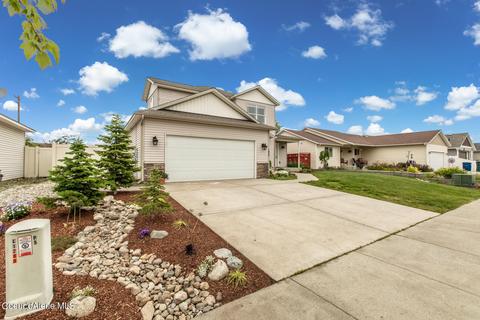 1945 E Decaro Loop, Post Falls, ID 83854 photo 4