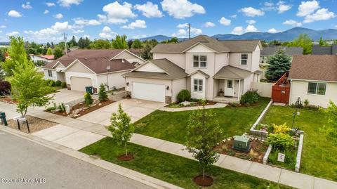 1945 E Decaro Loop, Post Falls, ID 83854 photo 2