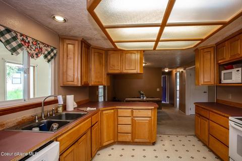 406 W 4th Ave, Clark Fork, ID 83811 photo 15