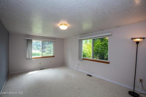 406 W 4th Ave, Clark Fork, ID 83811 photo 29