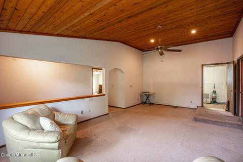406 W 4th Ave, Clark Fork, ID 83811 photo 10