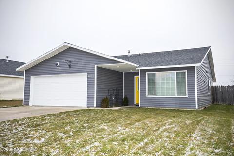 1602 Hemlock Crt Crt, Sandpoint, ID 83864 photo 2