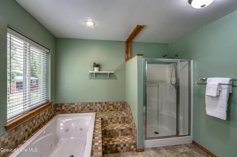 352 Scott Ln, Sandpoint, ID 83864 photo 16