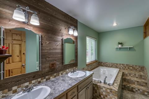 352 Scott Ln, Sandpoint, ID 83864 photo 15