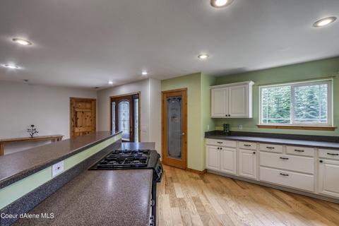 352 Scott Ln, Sandpoint, ID 83864 photo 6