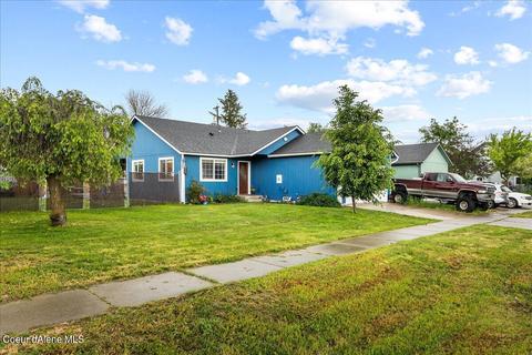995 N Townsend Loop, Post Falls, ID 83854 photo 3