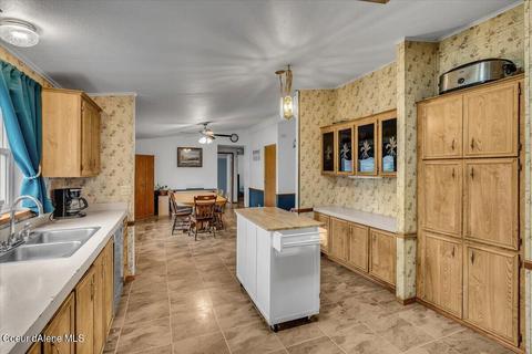 1355 B St, Plummer, ID 83851 photo 9