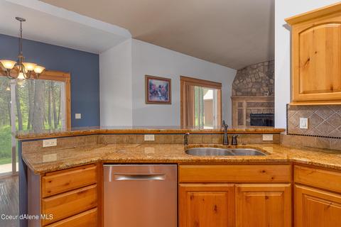 43 Dancing Lights Ln, Athol, ID 83801 photo 16