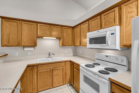 249 W Frontier Trl, Post Falls, ID 83854 photo 13