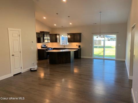 430 E Chestnut Ave, Osburn, ID 83849 photo 5