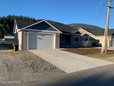 430 E Chestnut Ave, Osburn, ID 83849 photo 2