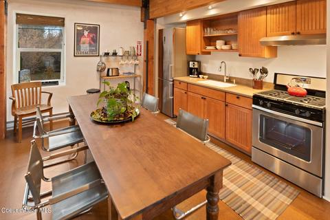 1106 Larch St UNIT E, Sandpoint, ID 83864 photo 4