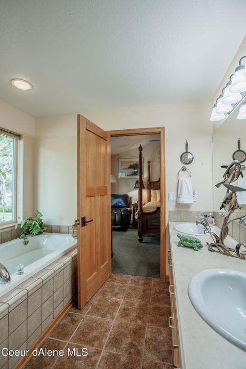 5494 E Marina Ct, Post Falls, ID 83854 photo 24