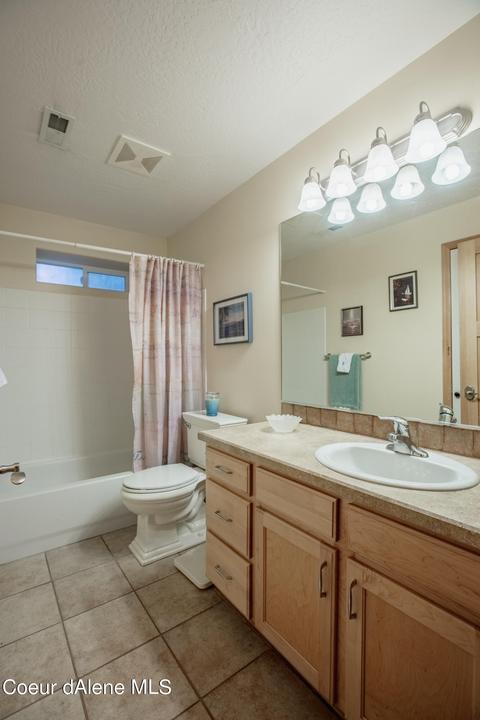 5494 E Marina Ct, Post Falls, ID 83854 photo 38