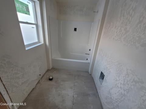 319 Jasper Loop, Ponderay, ID 83852 photo 7