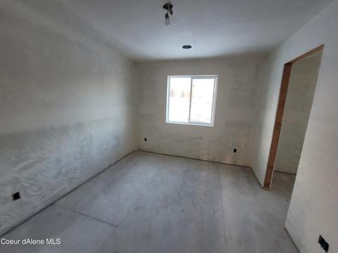 319 Jasper Loop, Ponderay, ID 83852 photo 6
